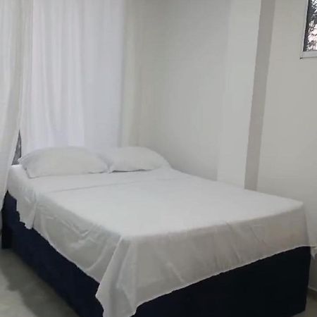 Hostal Javi ซันตามาร์ตา ภายนอก รูปภาพ